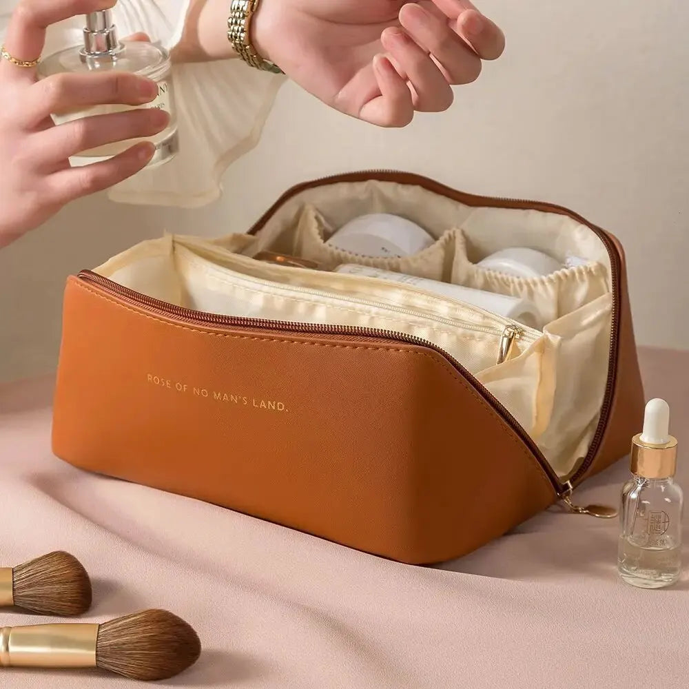Cloud Vanity Bag