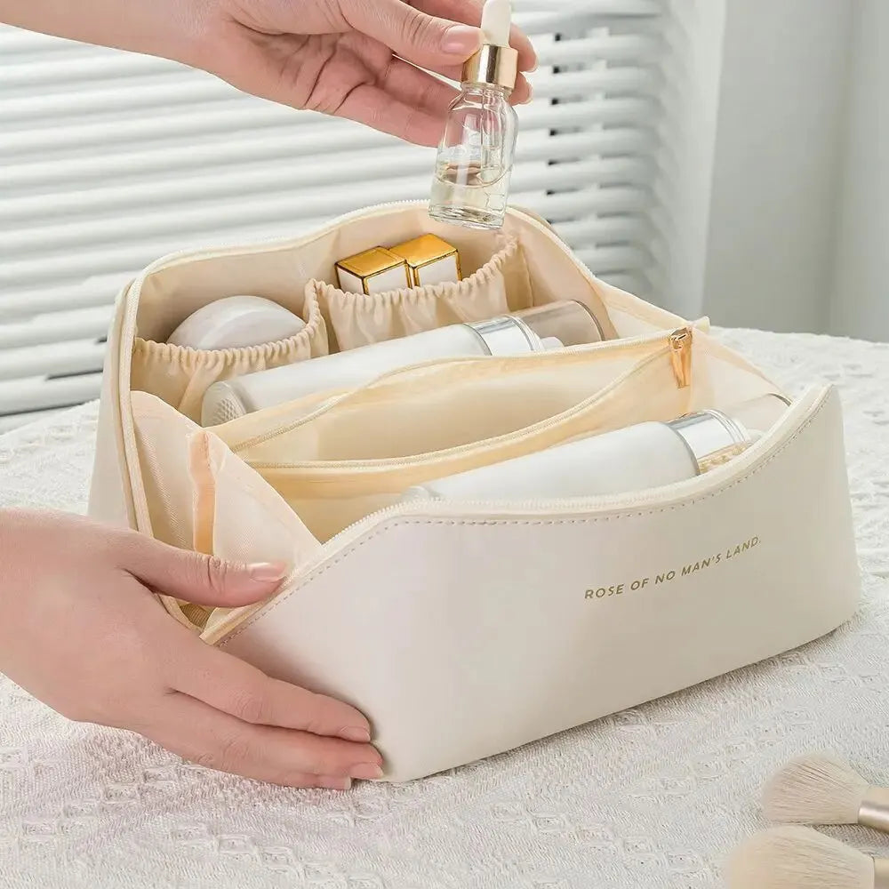 Cloud Vanity Bag